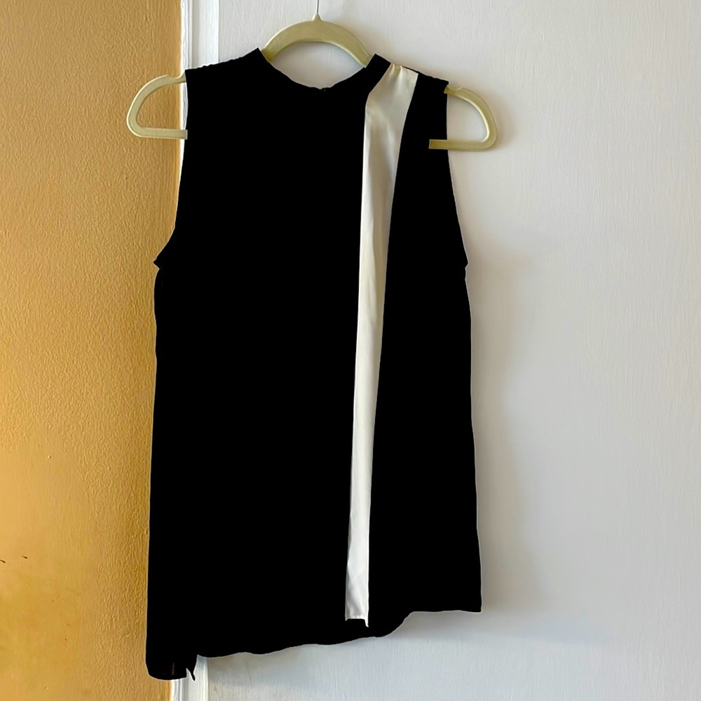 White House Black Market Blouse